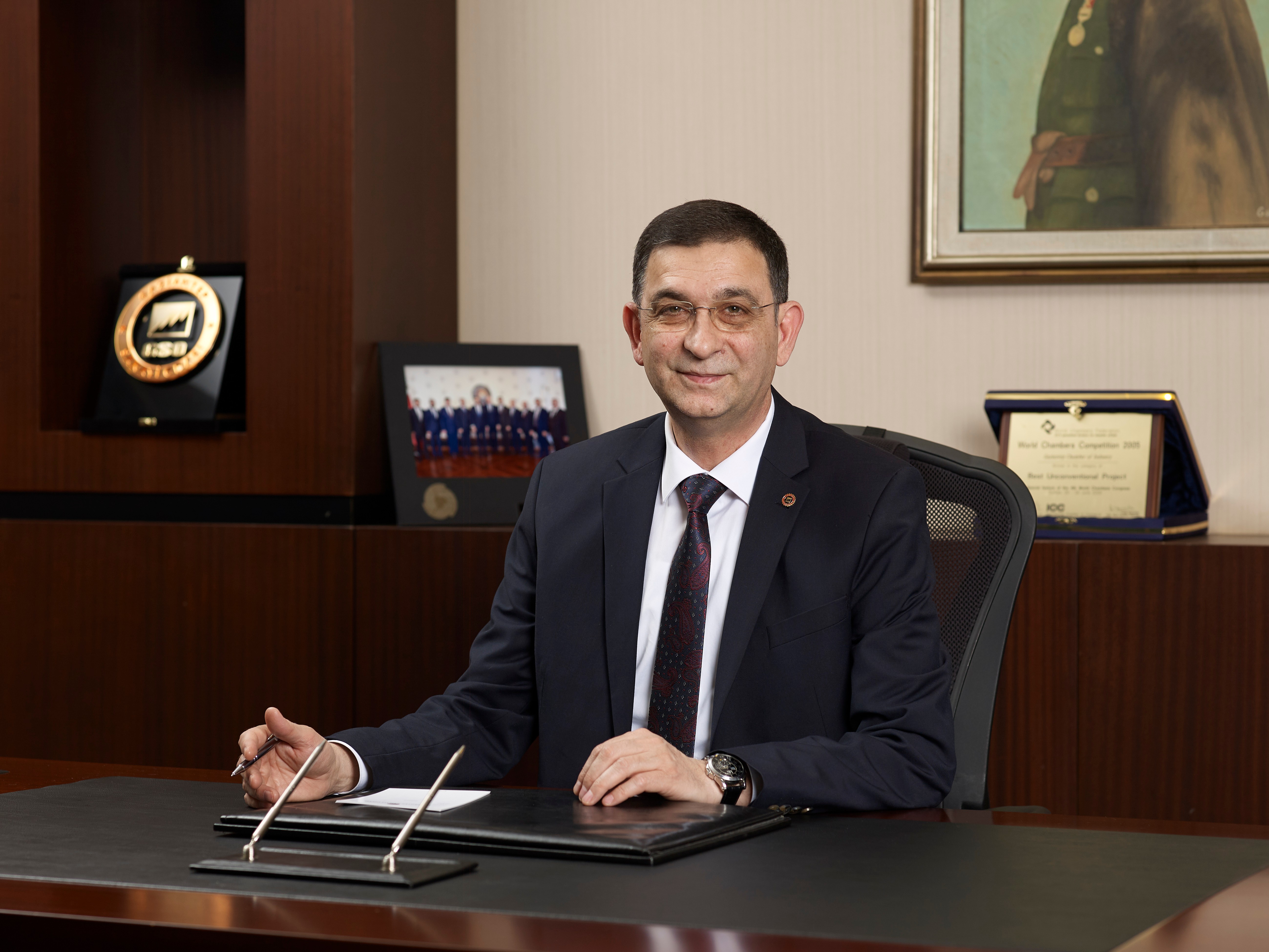 “HEM EV EKONOMİSİ HEM DE ÜLKEMİZ EKONOMİSİ İÇİN KADINLARIMIZI ÜRETİMDE YER ALMAYA DAVET EDİYORUZ”