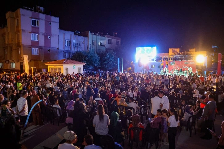 “MAHALLEMDE KONSER VAR” ETKİNLİĞİ YOĞUN İLGİ GÖRÜYOR 