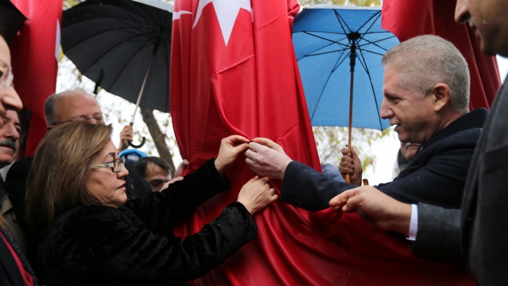 BAŞKAN ŞAHİN, YEŞİLSU ESNAFININ BAYRAMINI KUTLADI