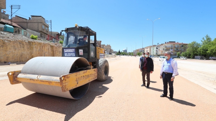 BAŞKAN TAHMAZOĞLU’NDAN 40 METRELİ YOL İÇİN MÜJDE