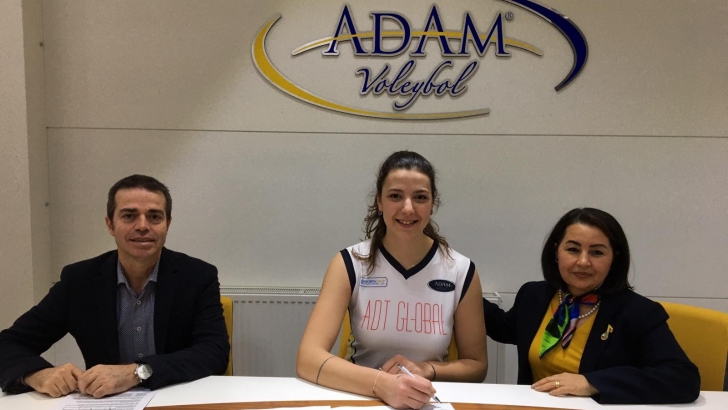 ADAM VOLEYBOL’A DÖRT YENİ İSİM