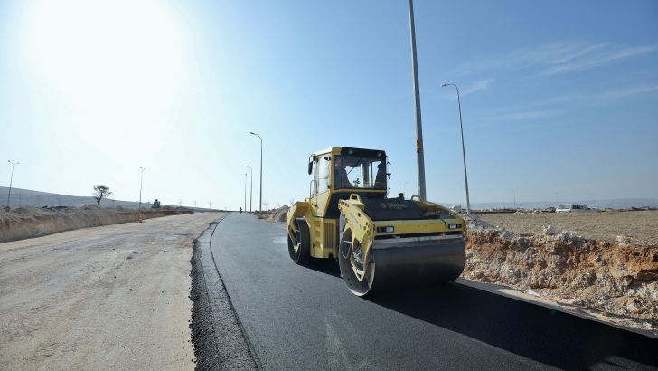 GAZİLER MAHALLESİ’NE MODERN YOLLAR KAZANDIRILDI